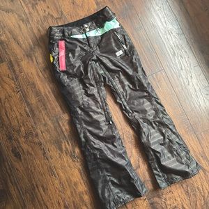 Volcom snowboard ski snow pants Olson black neon sparkle